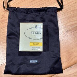Prada Infusion de Vanille Candle and stain dust bag